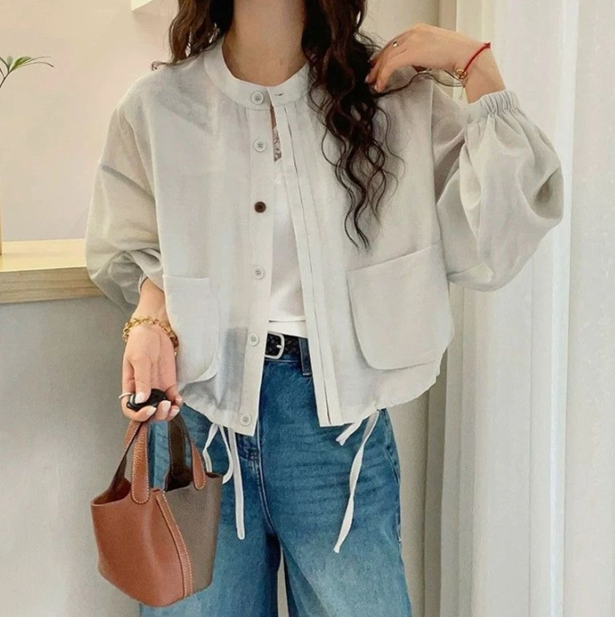 TIRA 여성 라운드넥 빅포켓 루즈핏 바람막이 아우터 가벼운 긴팔 봄여름 휴가 캐주얼 자켓